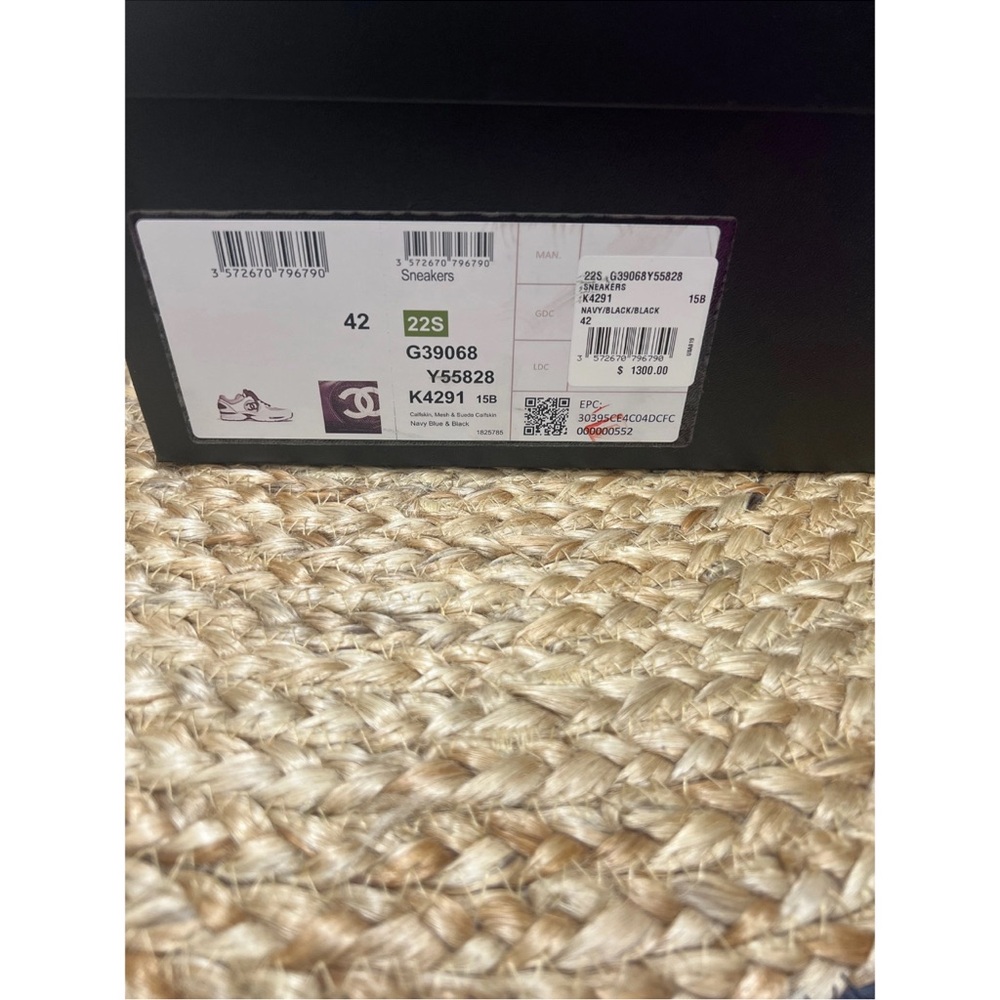 CHANEL Black and White Sneakers Size 42 - Picture 5 of 9